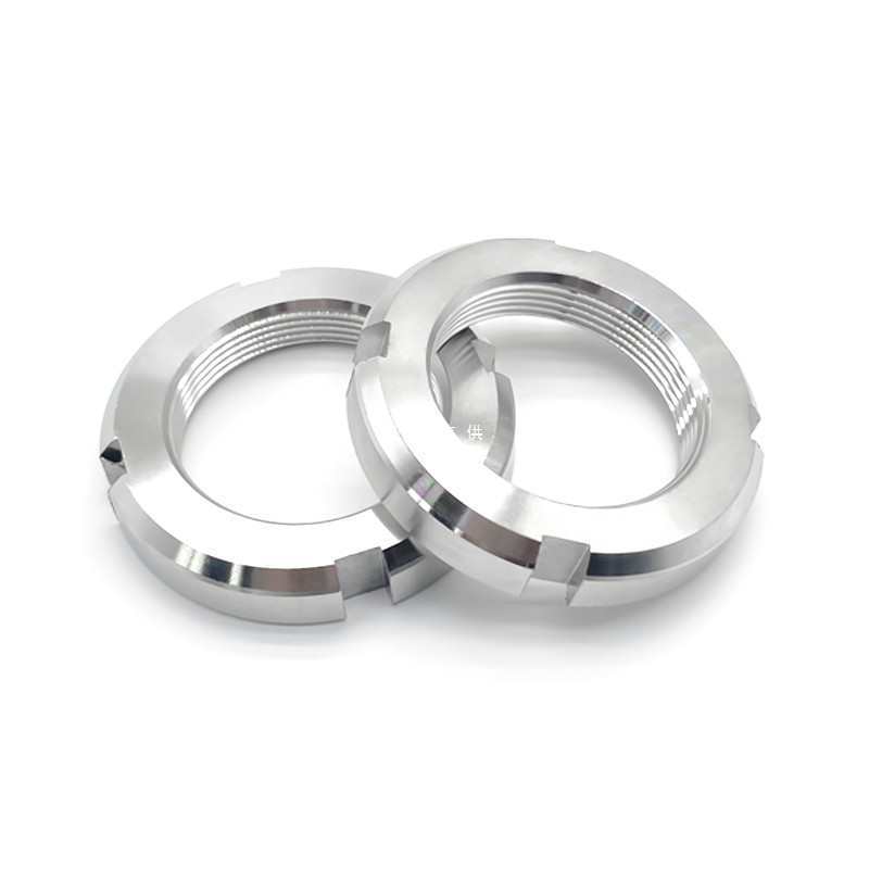 Структурно здрава заключваща гайка