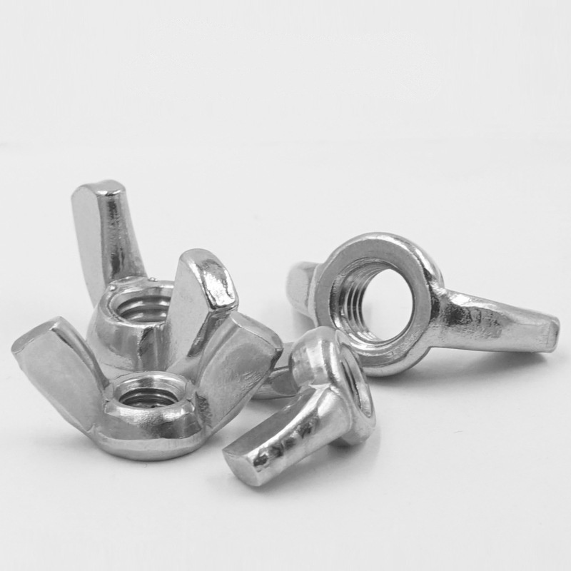 Криловидни гайки с кръгла форма на крило